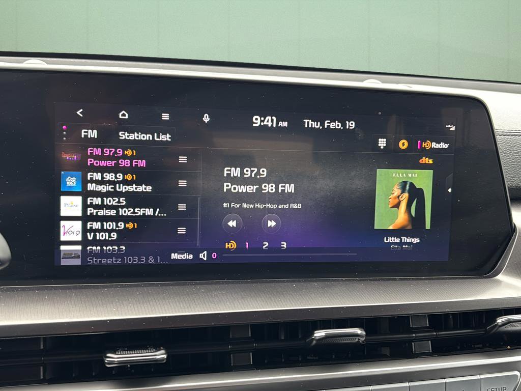 Used 2023 Kia Telluride LX image 30