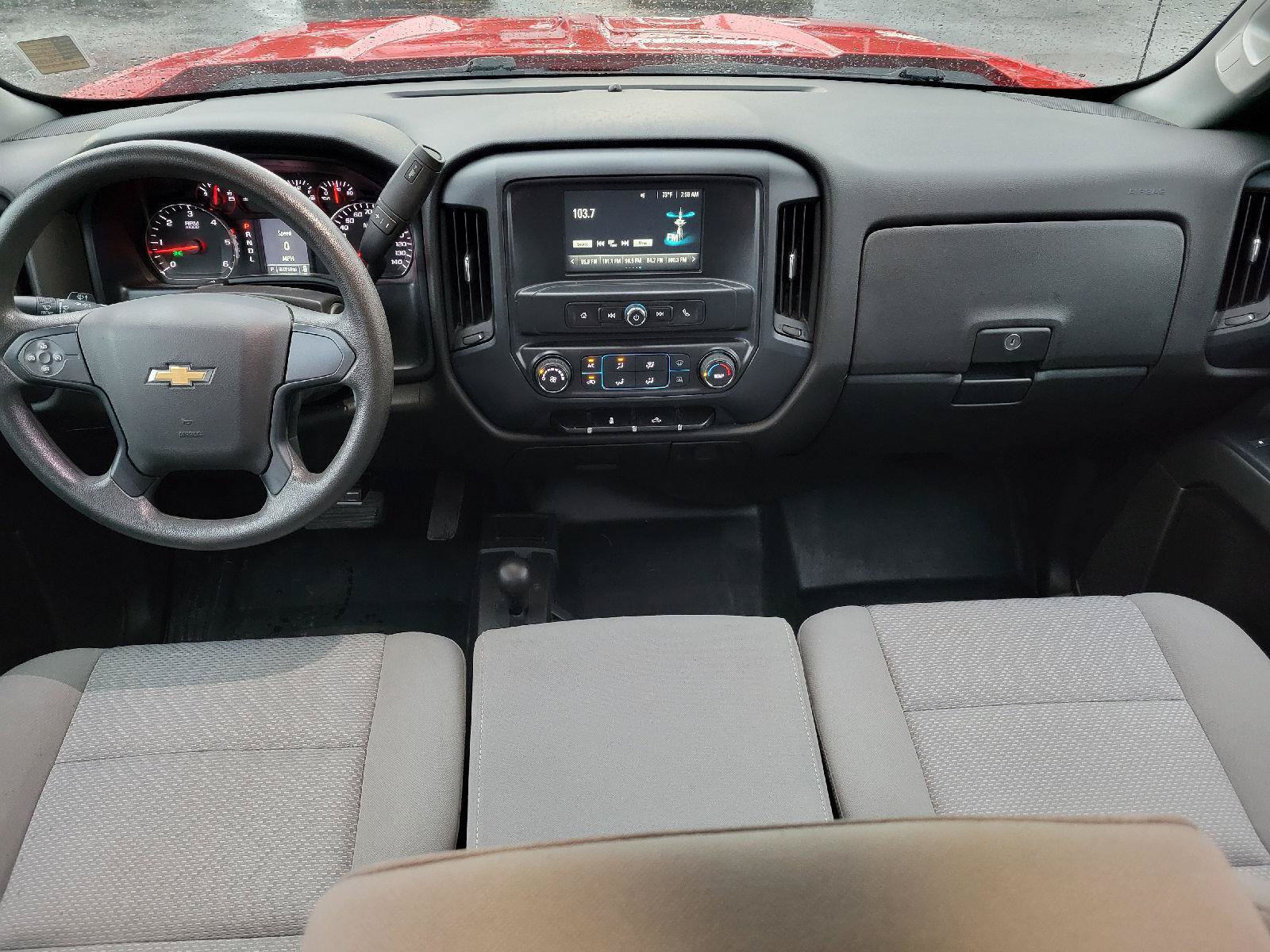 Used 2018 Chevrolet Silverado 1500 Custom w/ Trailering Package AWD/4WD image 4