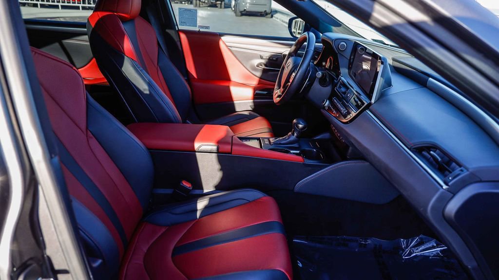 Used 2024 Lexus ES 300h F Sport w/ Accessory Package (Z2) image 21