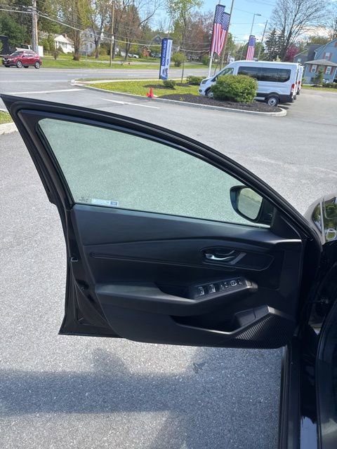 Used 2025 Honda Accord SE image 14