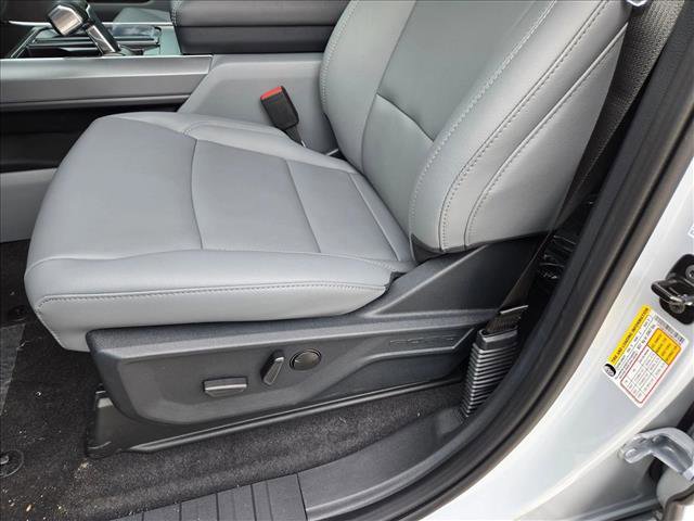 New 2025 Ford F150 Lightning Flash image 4