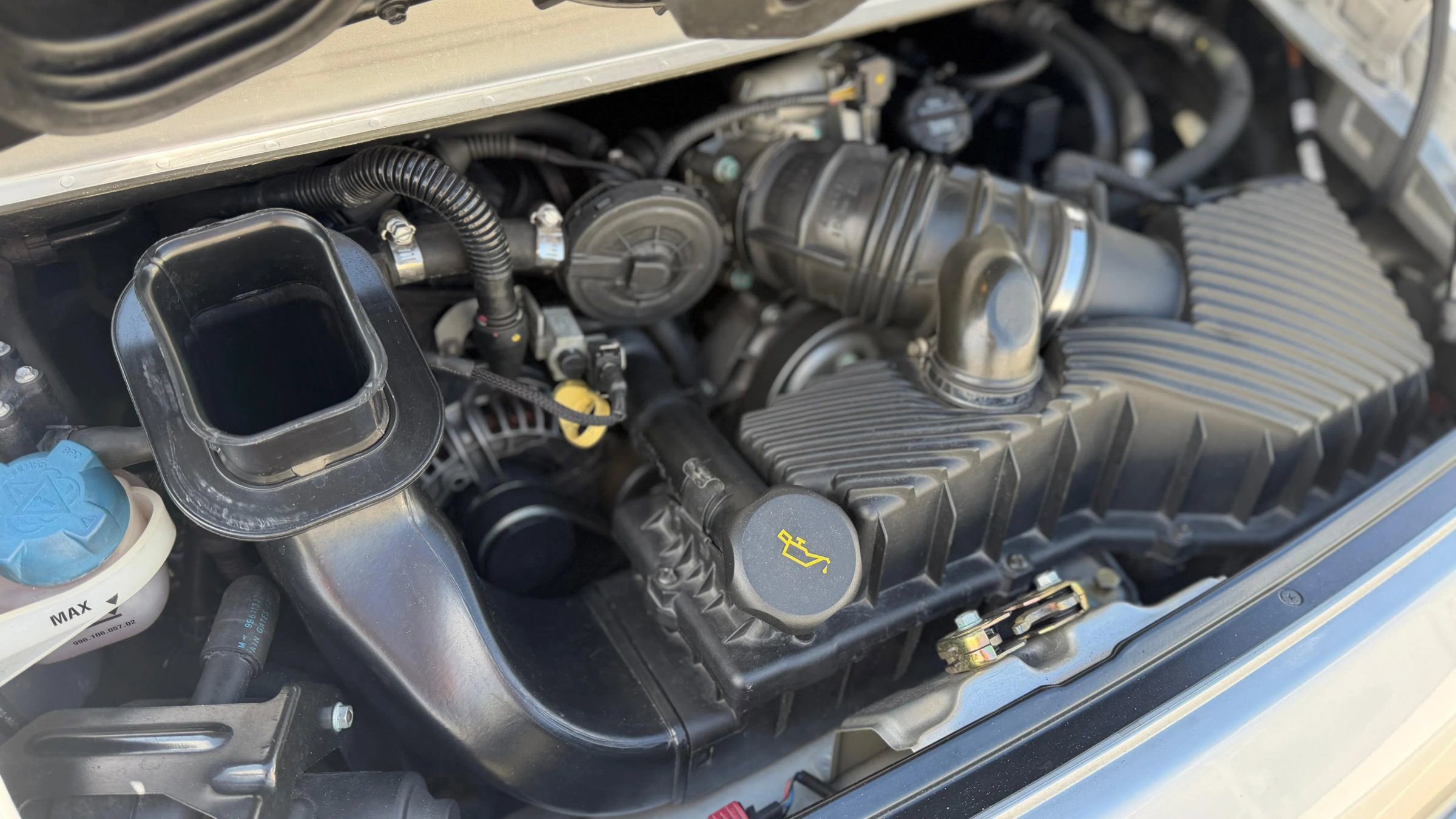 Used 2002 Porsche 911 GT3 RS image 31