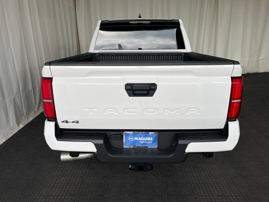 Used 2026 Toyota Tacoma SR5 AWD/4WD image 27