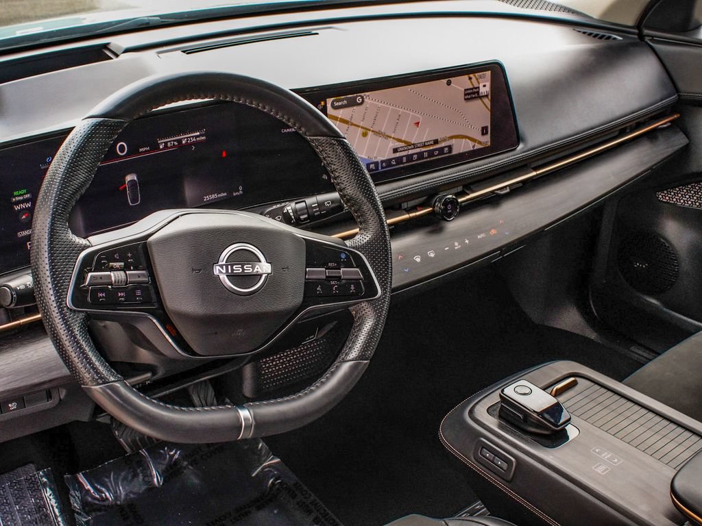 Used 2024 Nissan Ariya AWD image 15