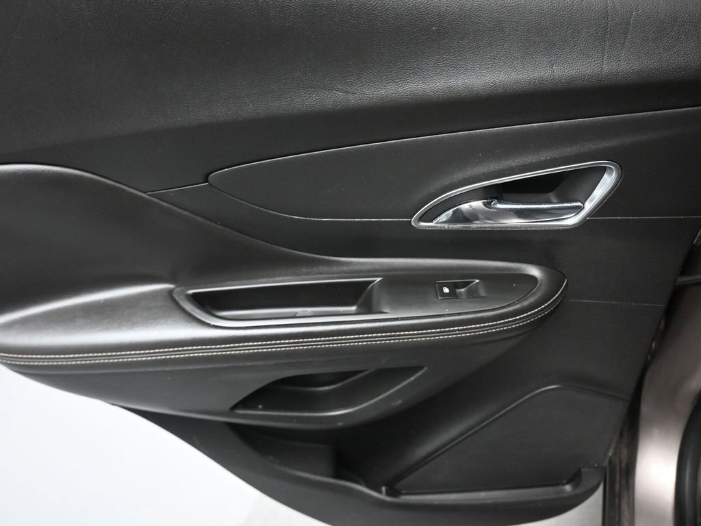 Used 2015 Buick Encore FWD image 30