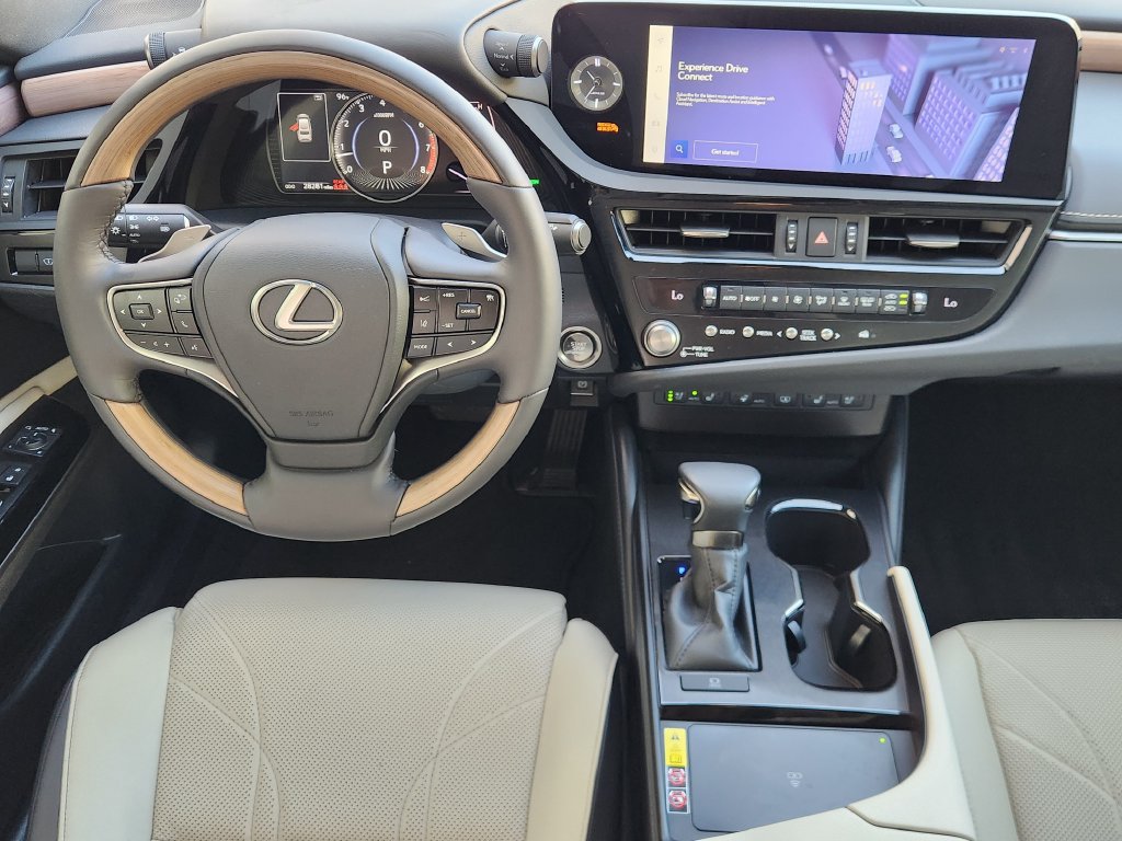 Certified 2024 Lexus ES 350 w/ Technology Package FWD image 27
