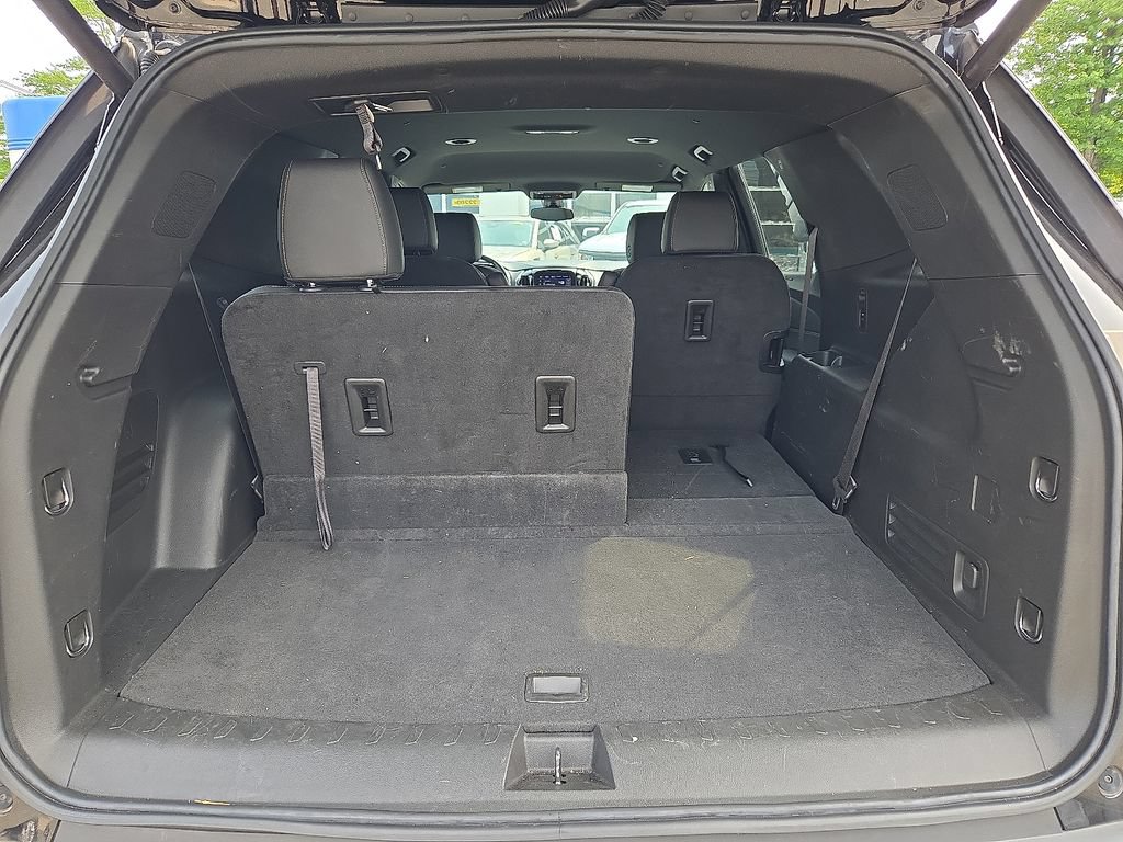 Certified 2023 Chevrolet Traverse LT AWD/4WD image 33