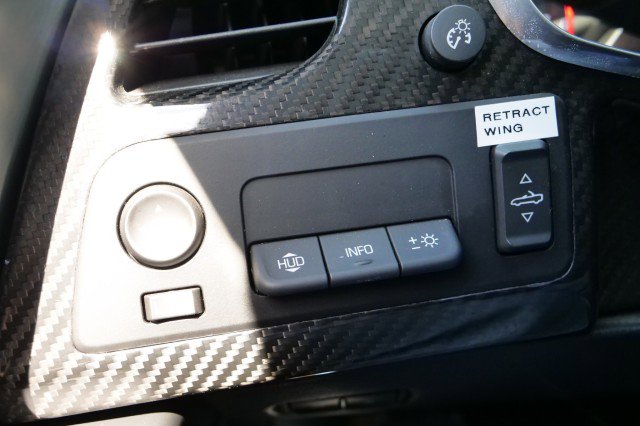 Used 2016 Chevrolet Corvette Z06 w/ 3LZ Preferred Equipment Group image 22