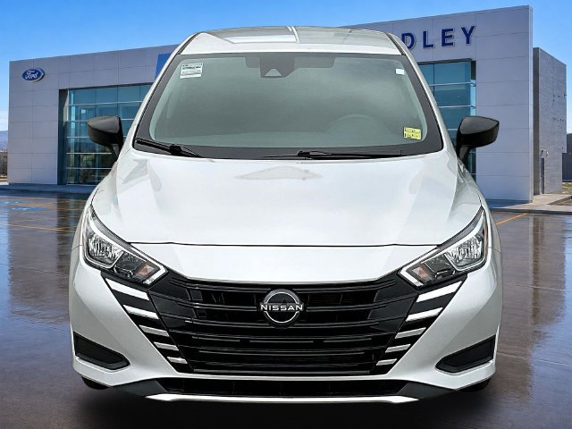 Used 2024 Nissan Versa S w/ Trunk Package FWD image 2