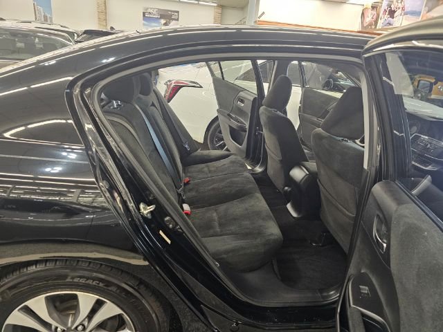 Used 2013 Honda Accord LX image 33