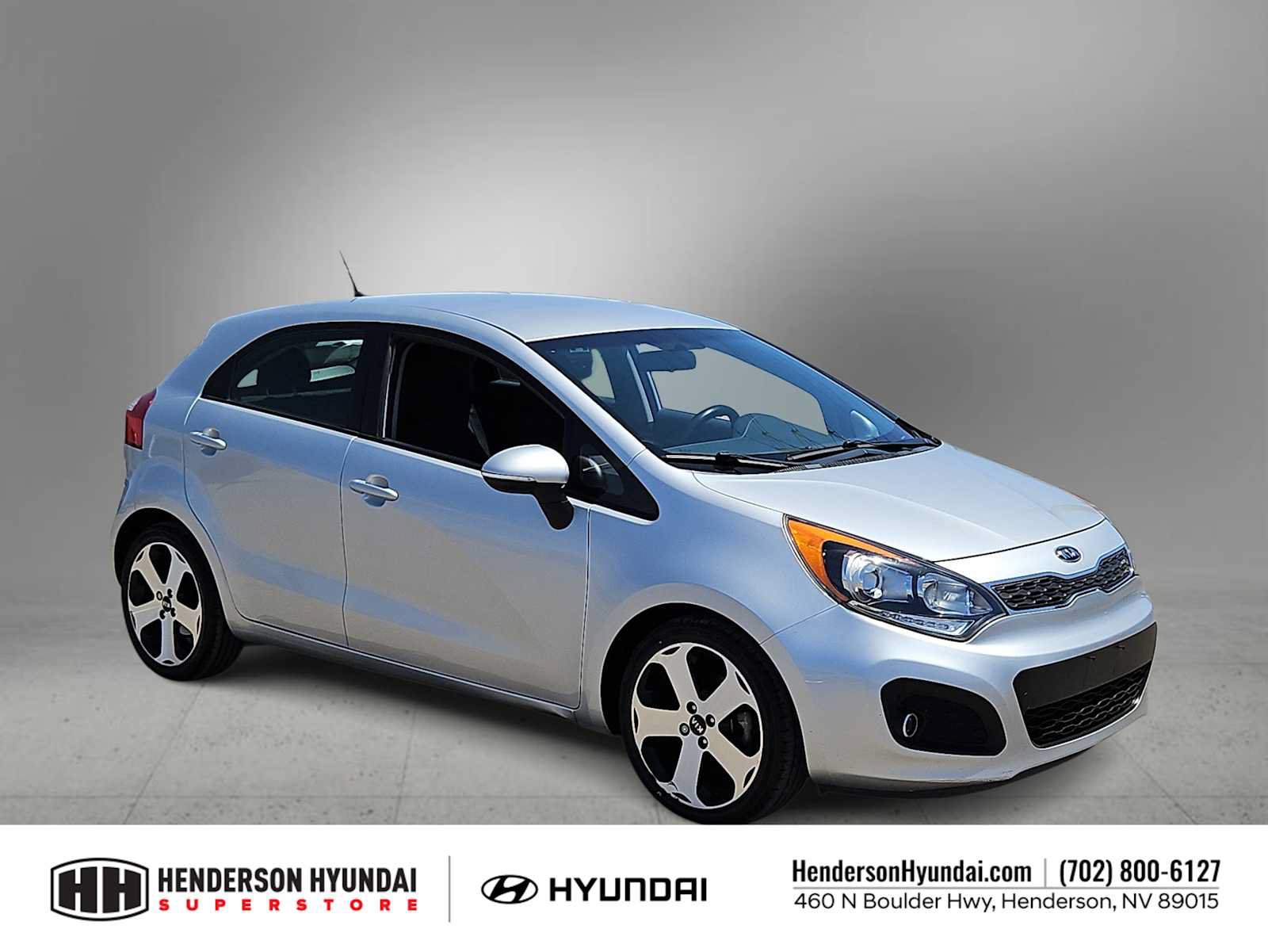 Used 2012 Kia Rio SX FWD image 2
