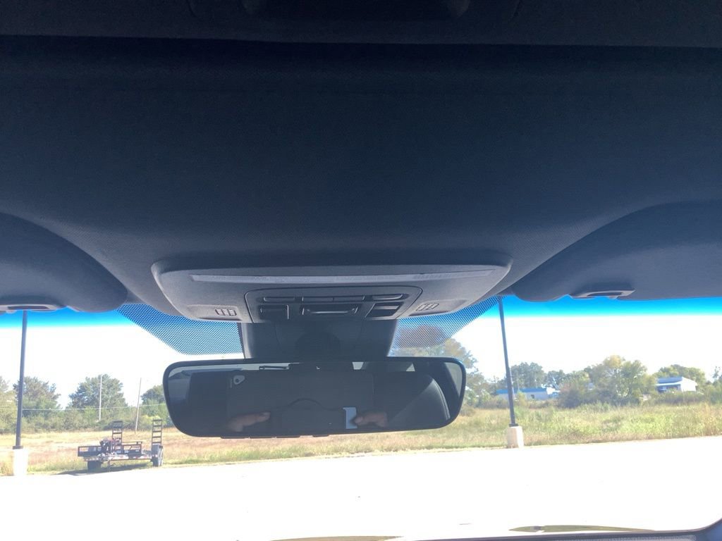 Used 2021 Toyota Avalon XSE image 23