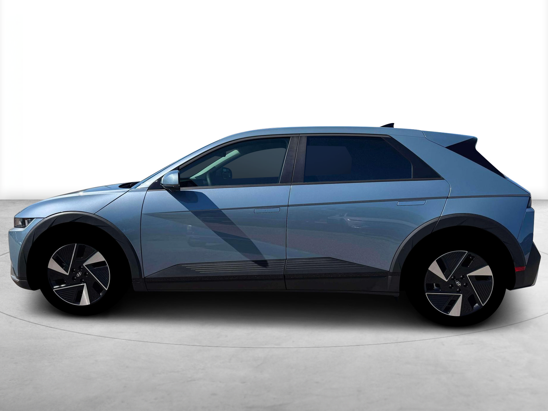 New 2026 Hyundai Ioniq 5 SEL RWD image 3