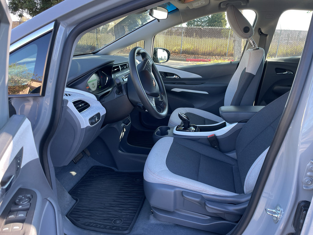 Used 2020 Chevrolet Bolt LT image 14