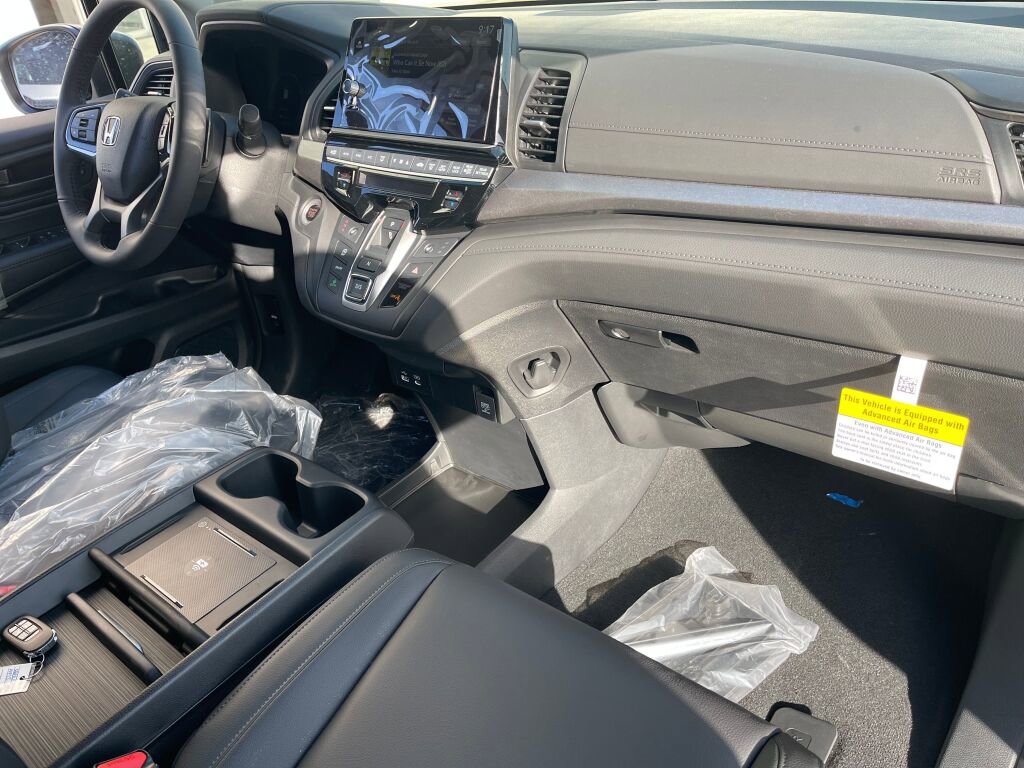 New 2026 Honda Odyssey EX-L image 16