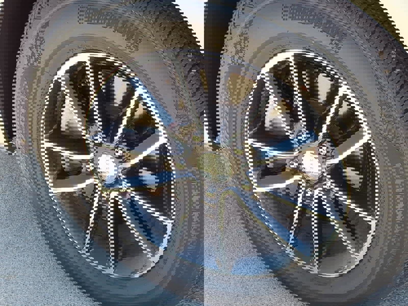 Used 2016 Dodge Grand Caravan R/T image 22