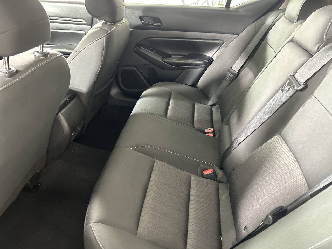 Used 2025 Nissan Altima 2.5 SV image 23