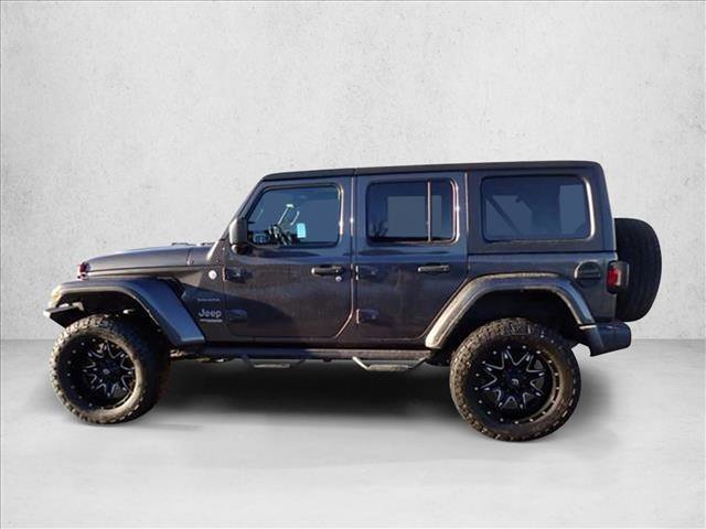 Used 2019 Jeep Wrangler Unlimited Sahara image 2