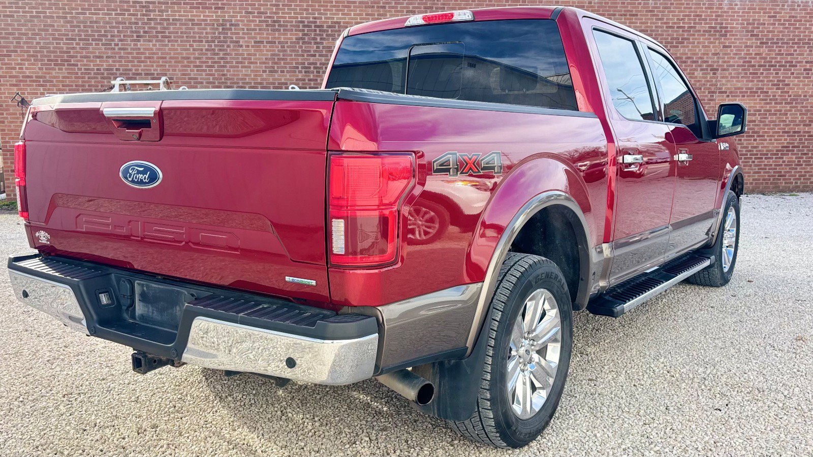 Certified 2019 Ford F150 Lariat w/ Equipment Group 502A Luxury image 3