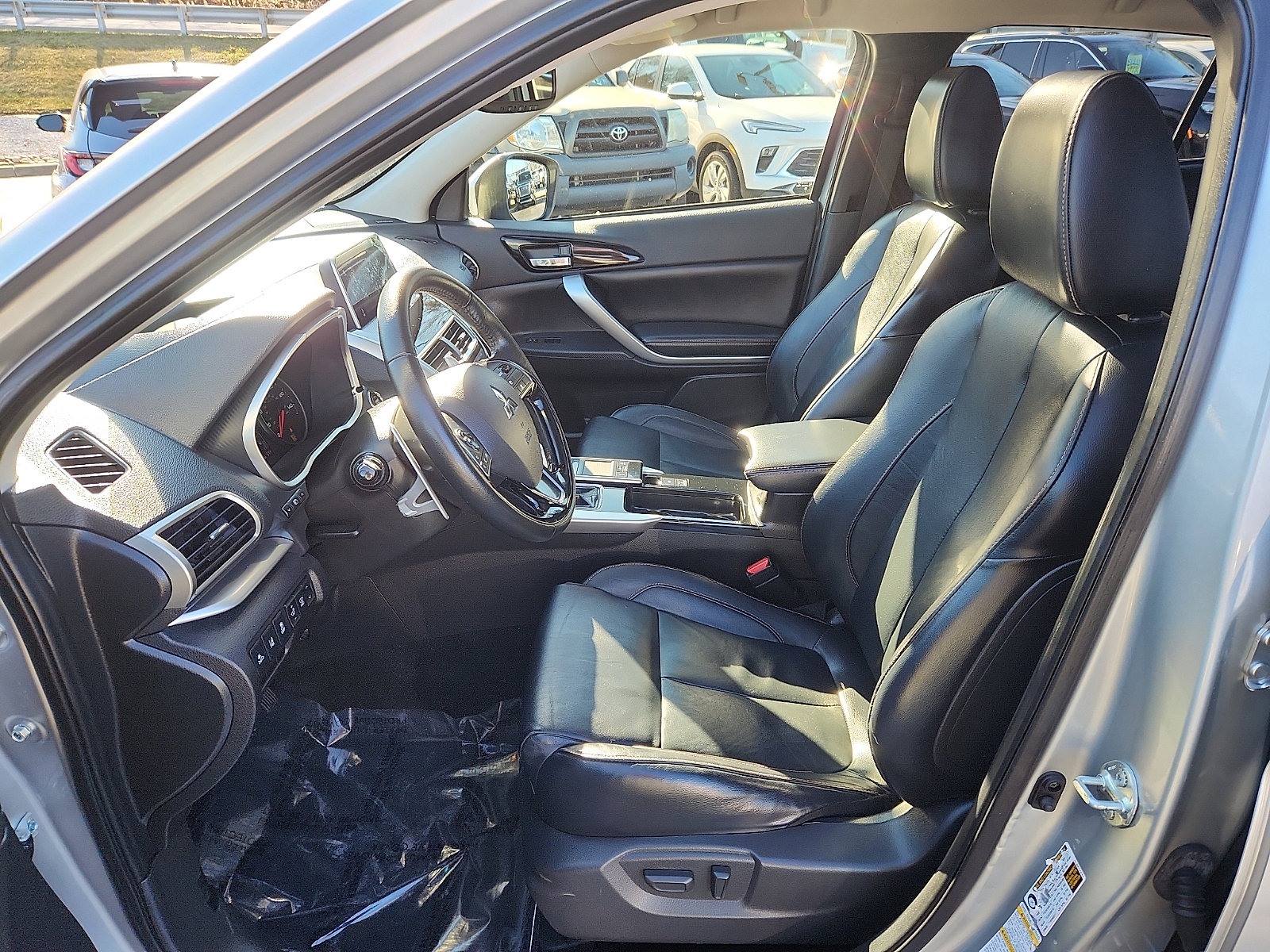 Used 2019 Mitsubishi Eclipse Cross SEL image 14