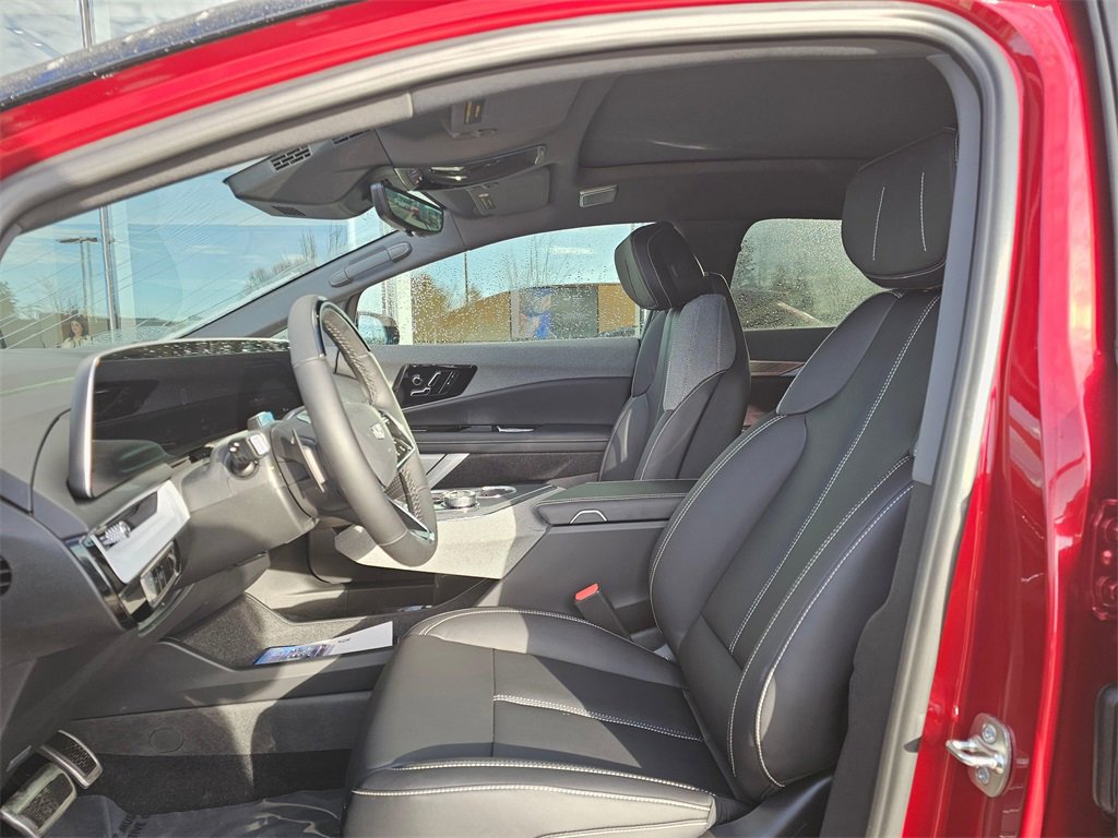 New 2026 Cadillac Optiq Sport 1 image 16