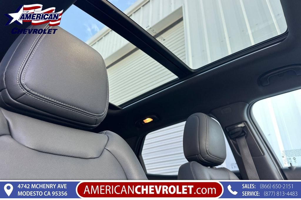 Used 2023 Chevrolet TrailBlazer ACTIV w/ Sun and Liftgate Package AWD/4WD image 21