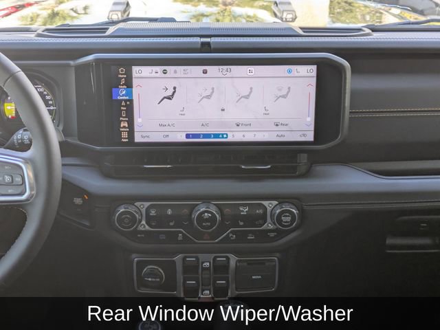 Used 2025 Jeep Wrangler Unlimited Sahara w/ Safety Group image 21