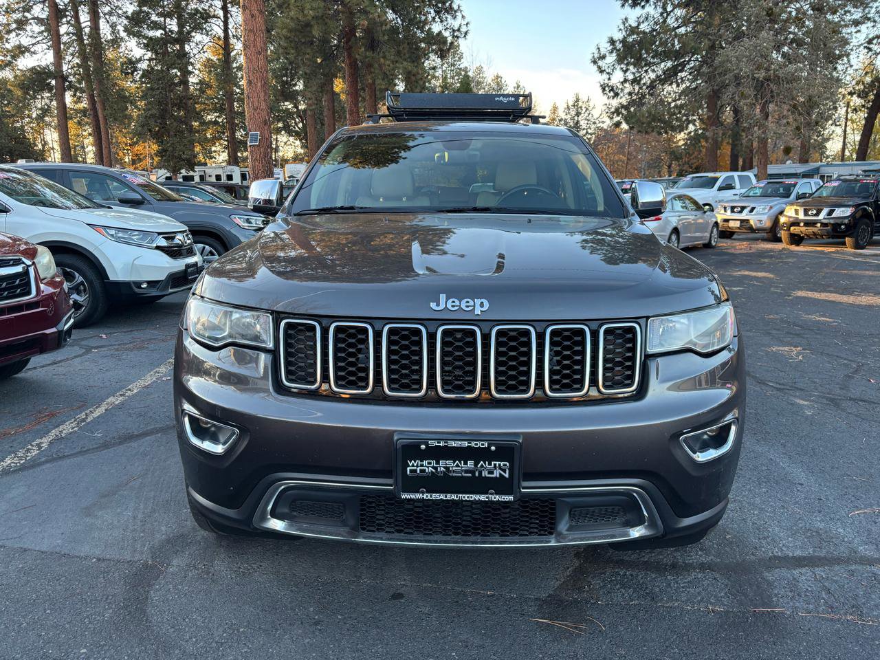 Used 2017 Jeep Grand Cherokee Limited w/ Trailer Tow Group IV AWD/4WD image 7