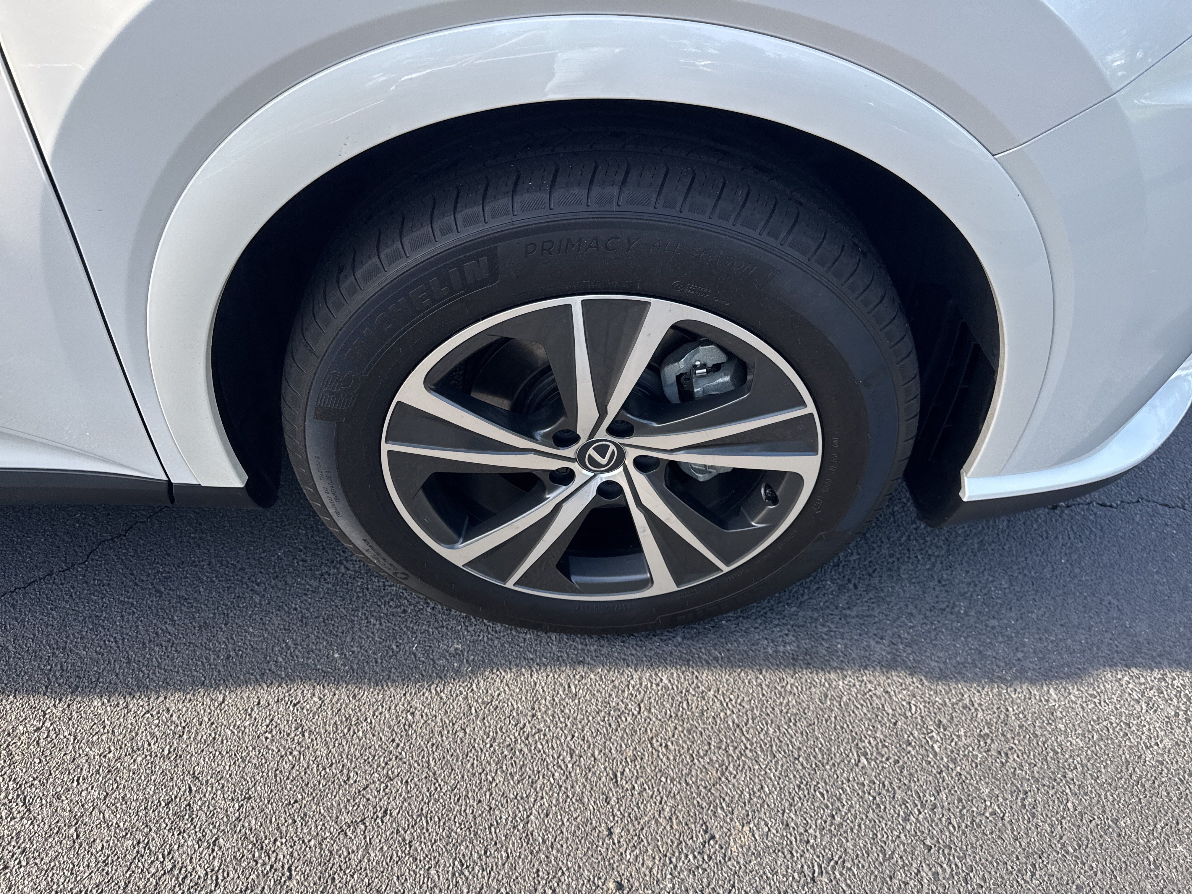 Used 2025 Lexus RX 350 FWD w/ Technology Package image 10