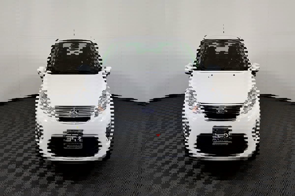 Used 2011 Ford Fiesta SEL image 4