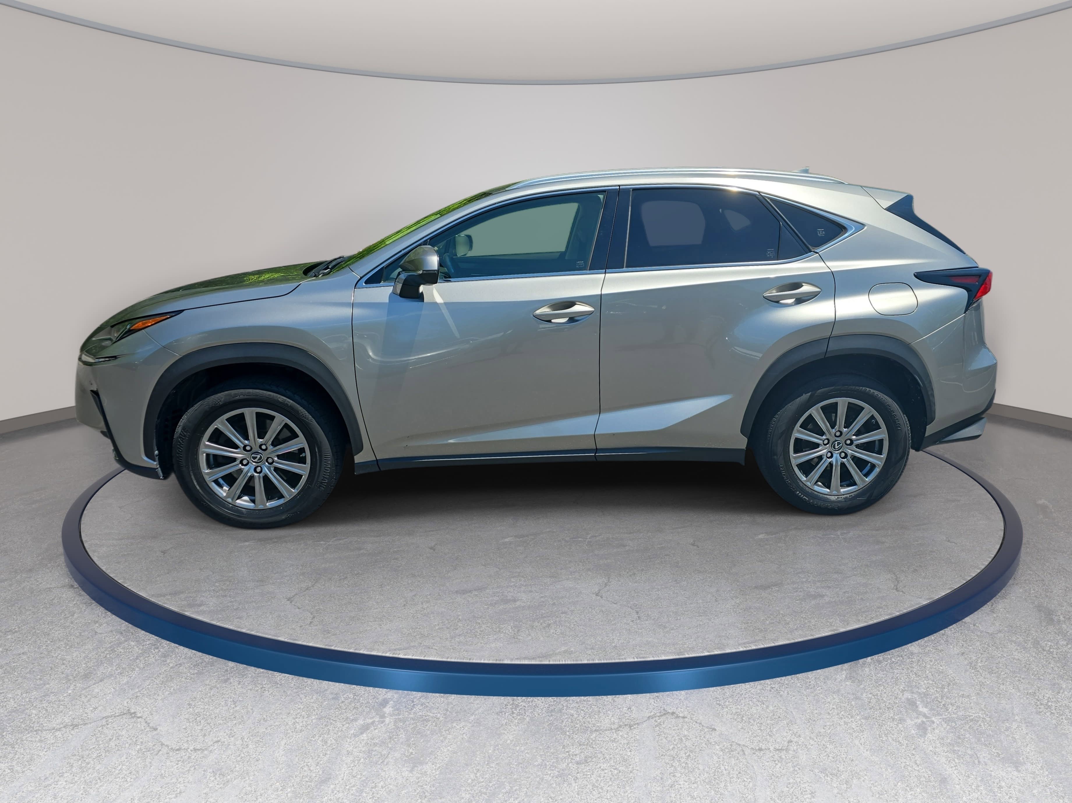 Used 2019 Lexus NX 300 FWD w/ Comfort Package image 8