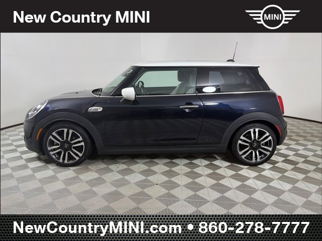 Used 2021 MINI Cooper S image 4