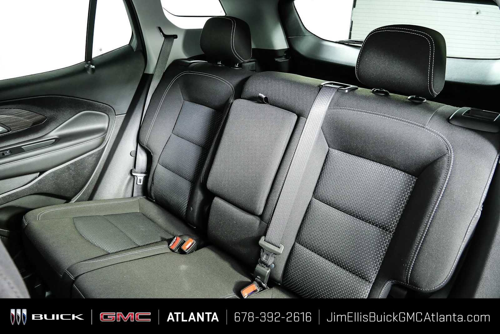 Used 2023 GMC Terrain SLE FWD image 17