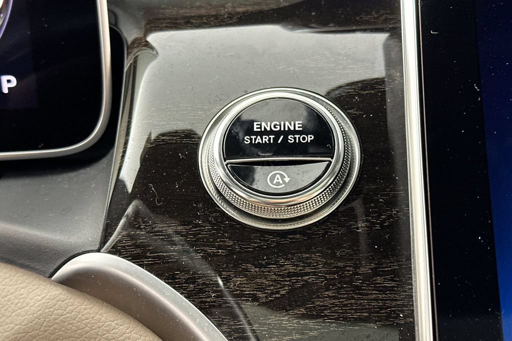 Certified 2026 Mercedes-Benz GLC 300 image 26