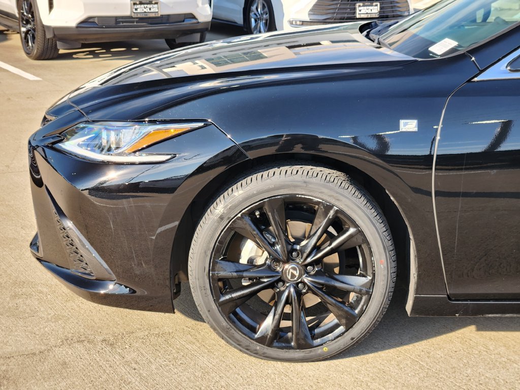 Certified 2023 Lexus ES 350 F Sport w/ Accessory Package (Z2) FWD image 8