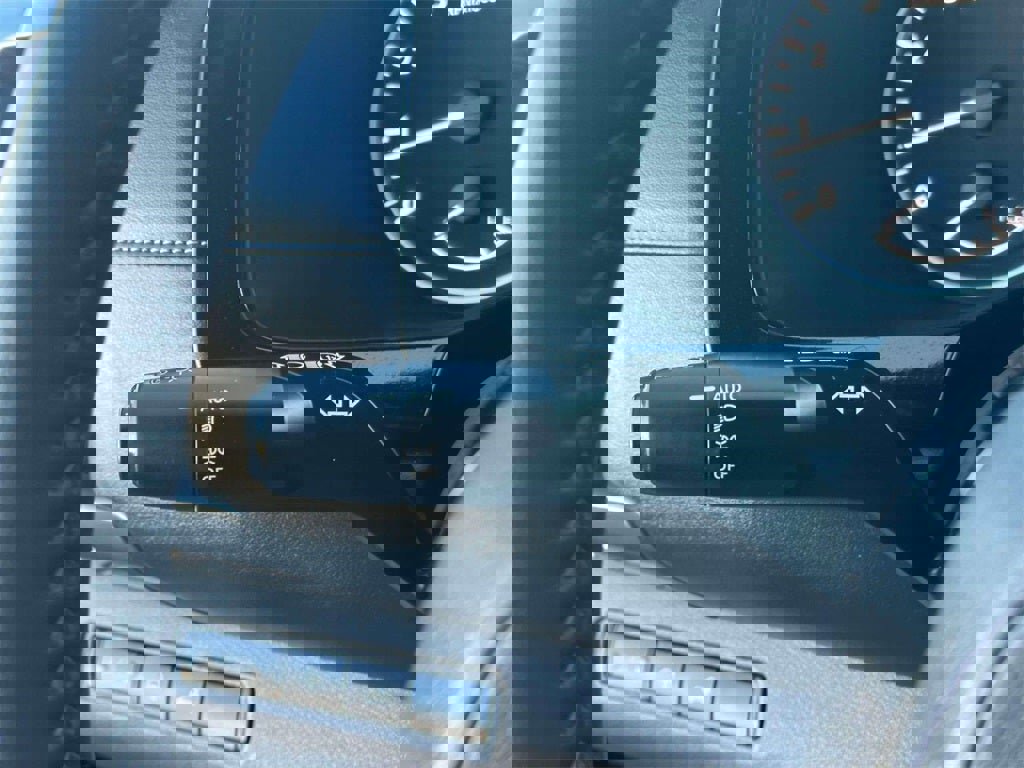 Certified 2023 Nissan Pathfinder SL image 24