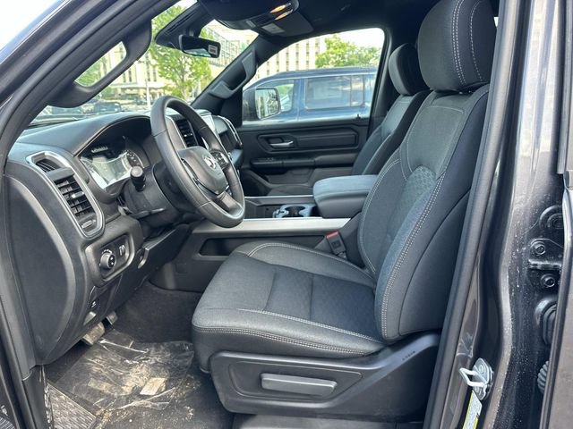 New 2026 RAM 1500 Express AWD/4WD image 9