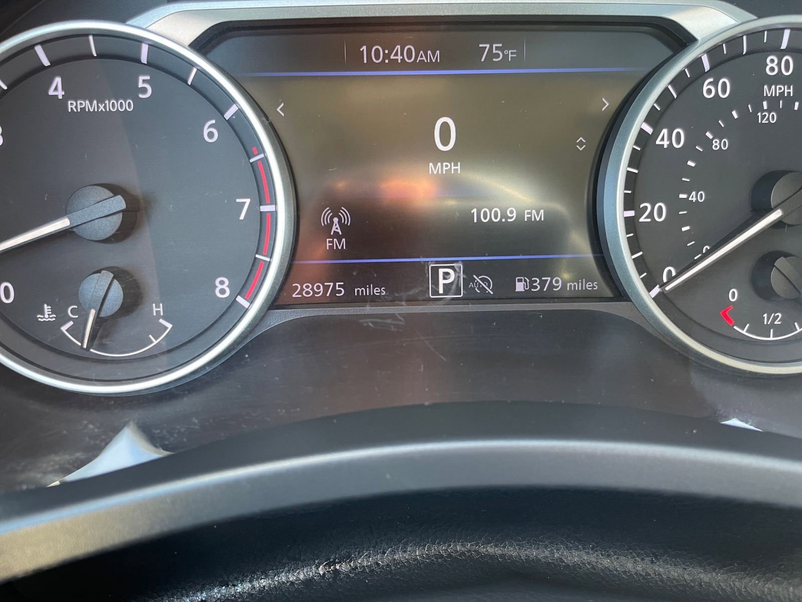 Used 2025 Nissan Sentra SV image 39