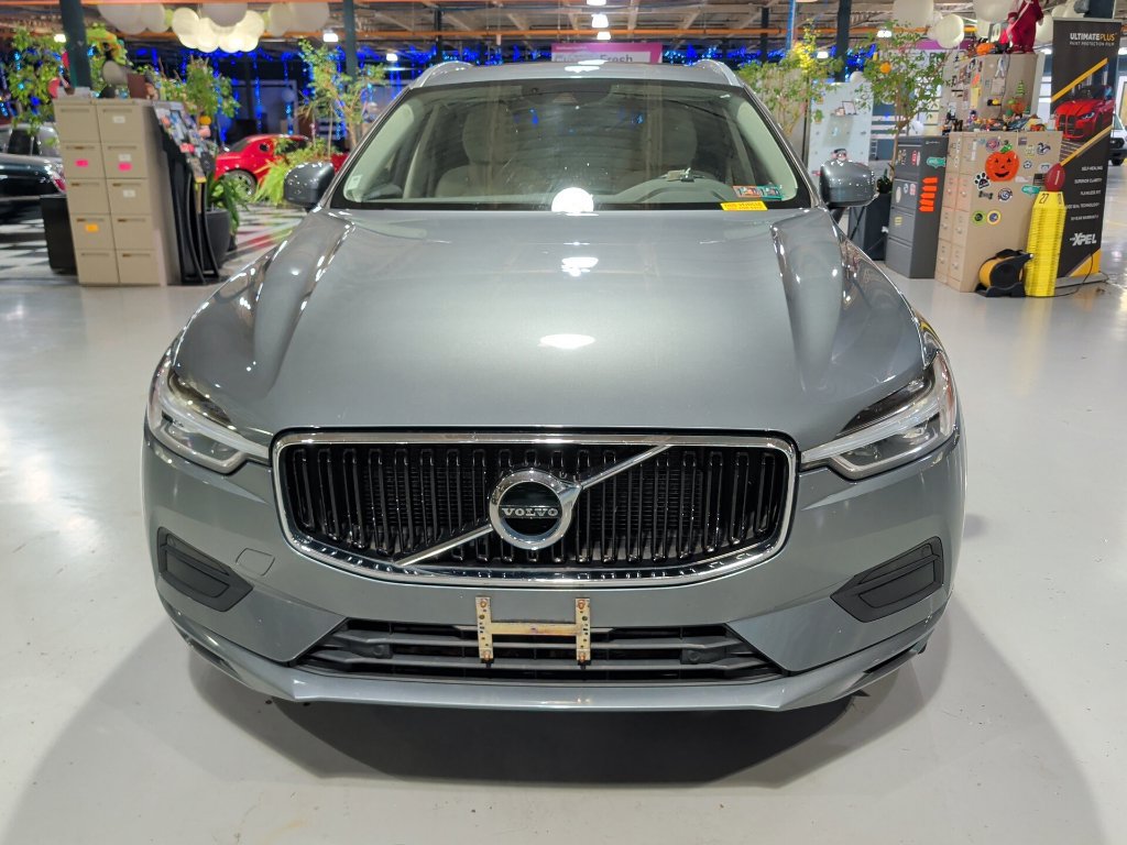 Used 2020 Volvo XC60 T5 Momentum AWD/4WD image 9