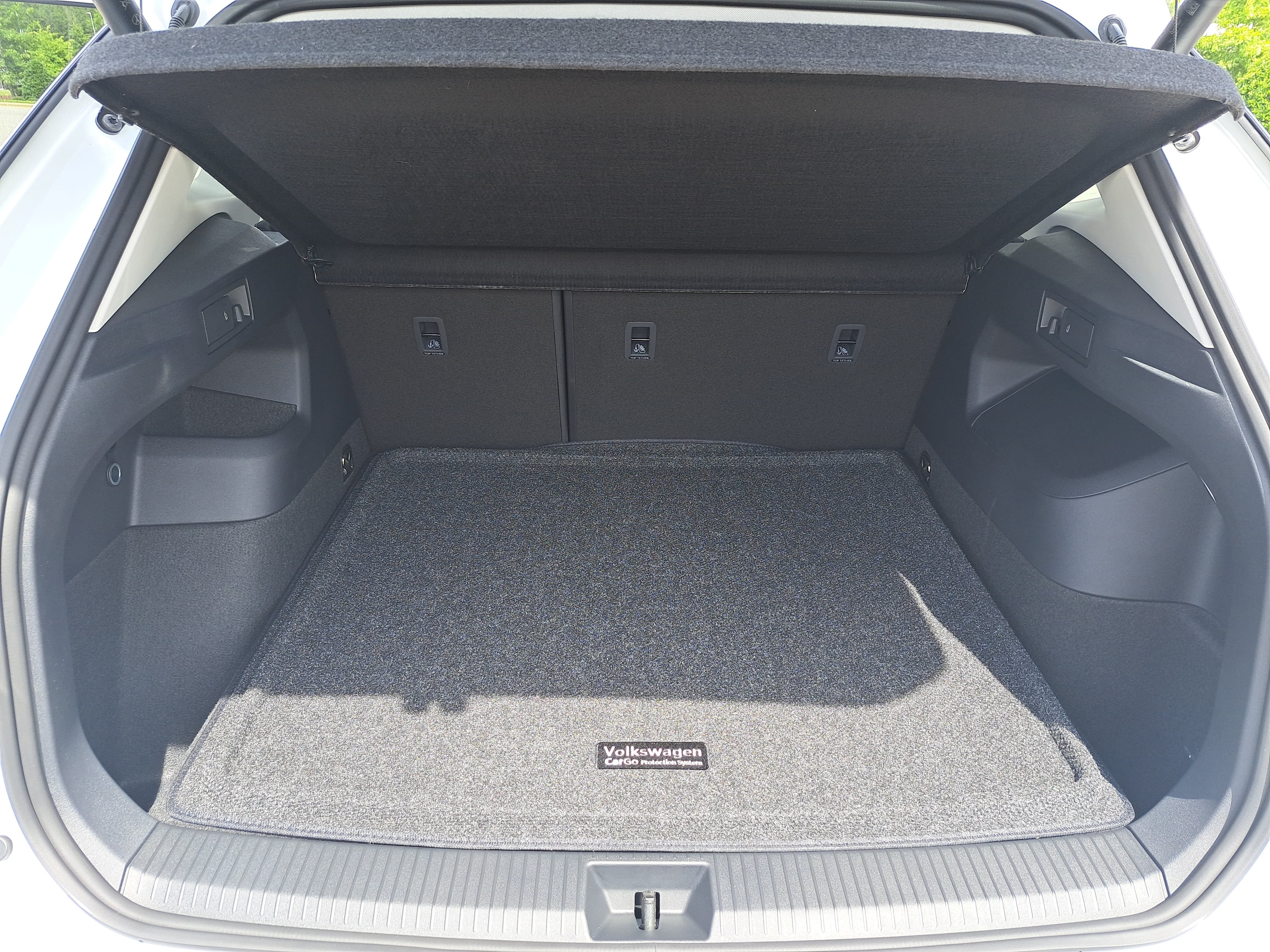 New 2026 Volkswagen Tiguan SE AWD/4WD image 12