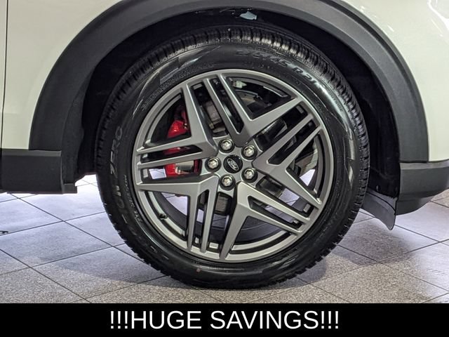 Used 2025 Ford Explorer ST AWD/4WD image 10