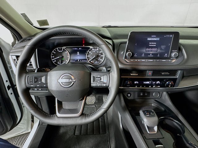 Certified 2026 Nissan Rogue SV AWD/4WD image 10
