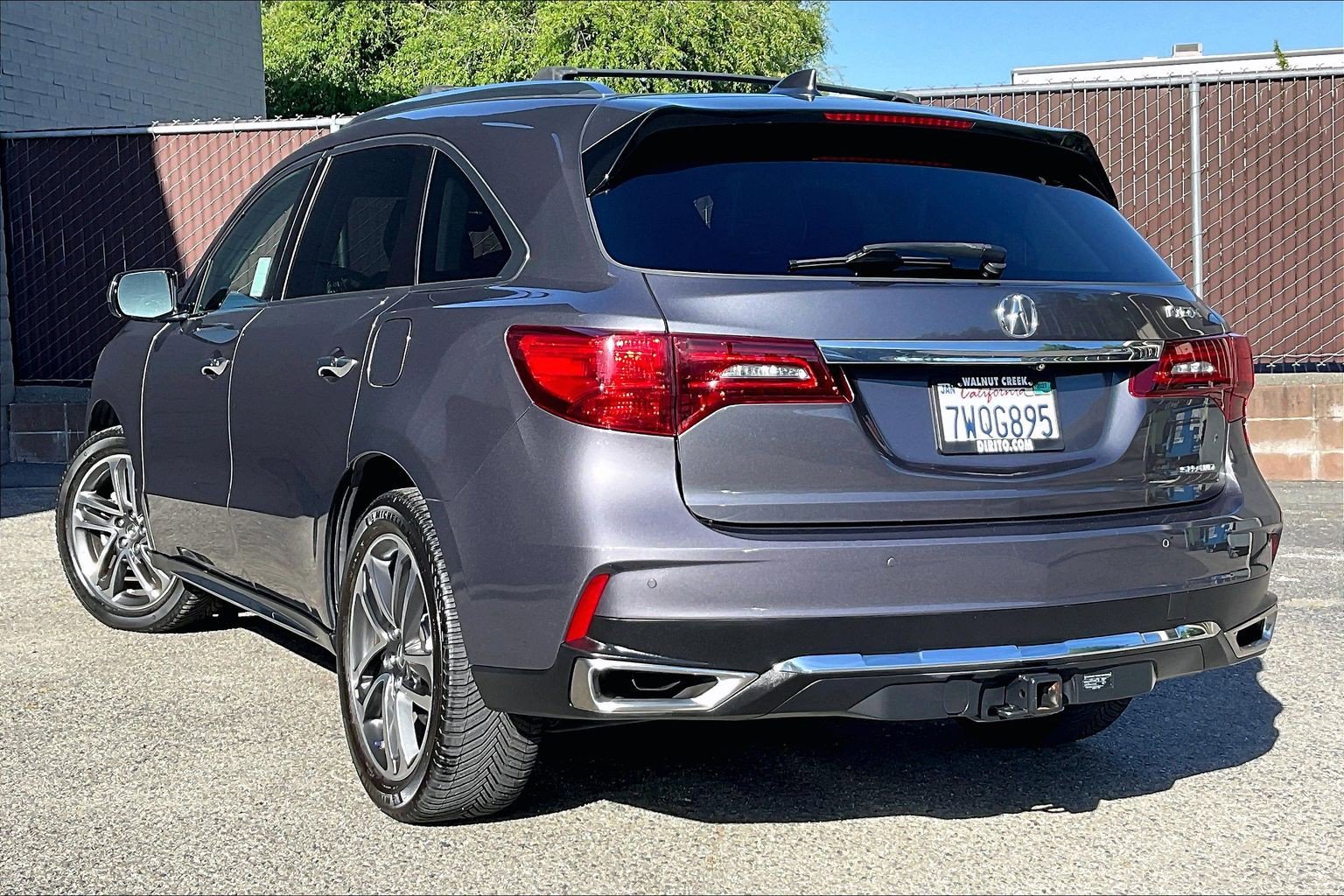 Used 2017 Acura MDX SH-AWD w/ Advance Package image 10