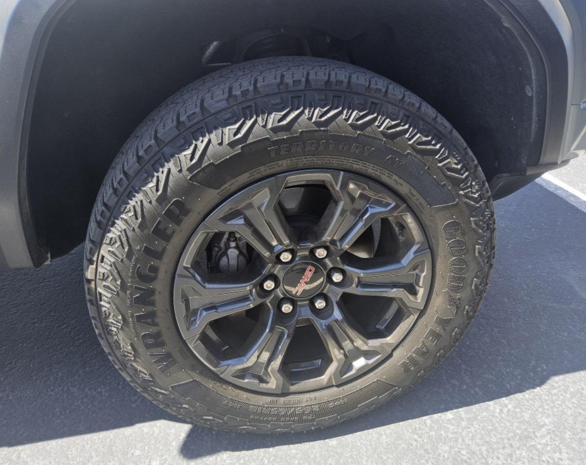 Used 2024 GMC Canyon Elevation w/ Trailering Package RWD image 23