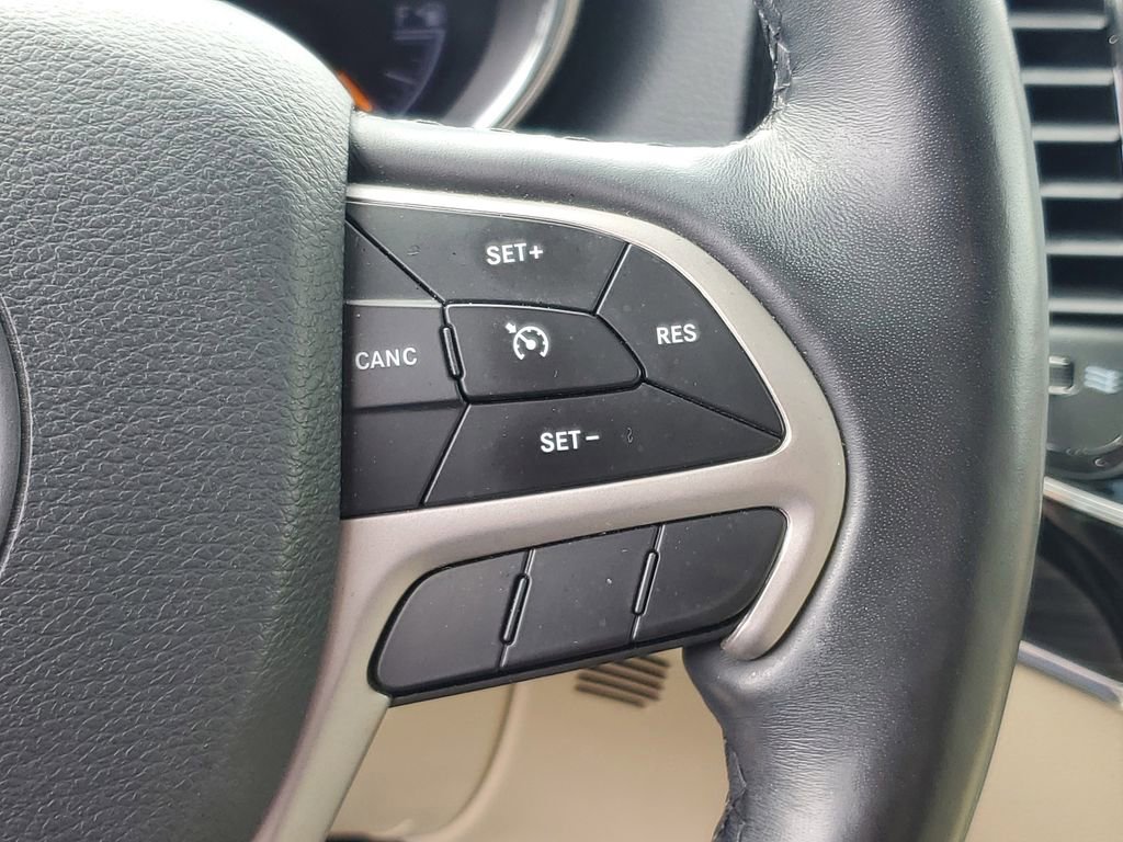 Used 2020 Jeep Grand Cherokee Limited w/ Premium Lighting Group image 15