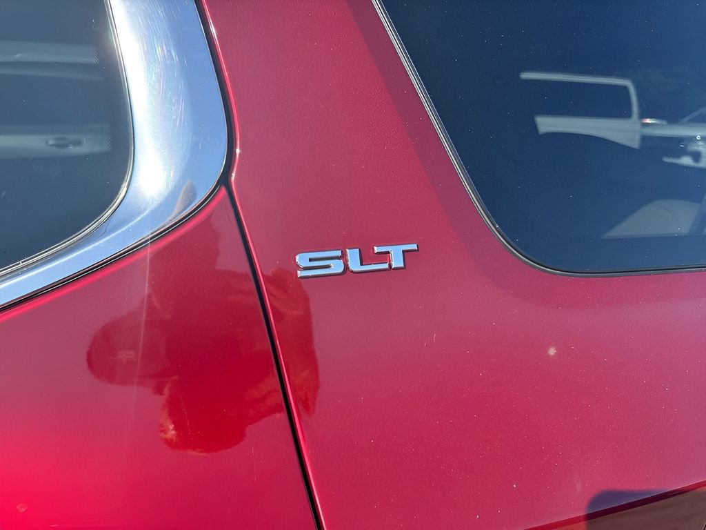 Used 2017 GMC Acadia SLT AWD/4WD image 37