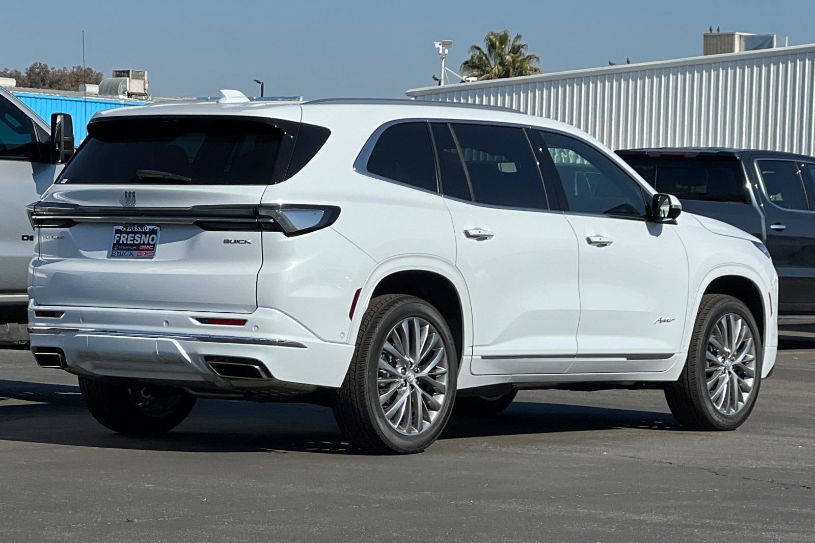 New 2026 Buick Enclave Avenir w/ Super Cruise Package FWD image 5