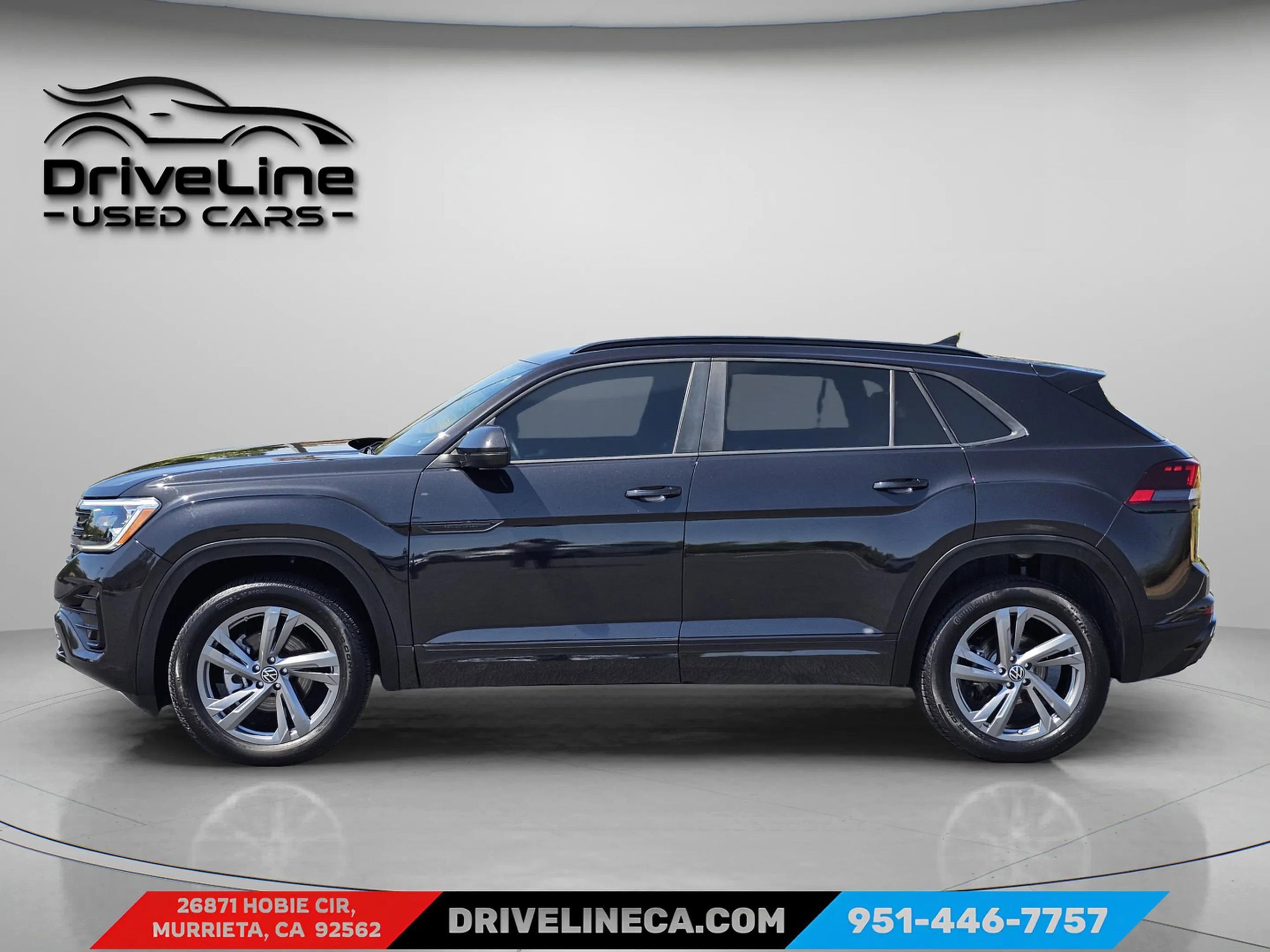 Used 2025 Volkswagen Atlas Cross Sport SEL R-Line AWD/4WD image 12