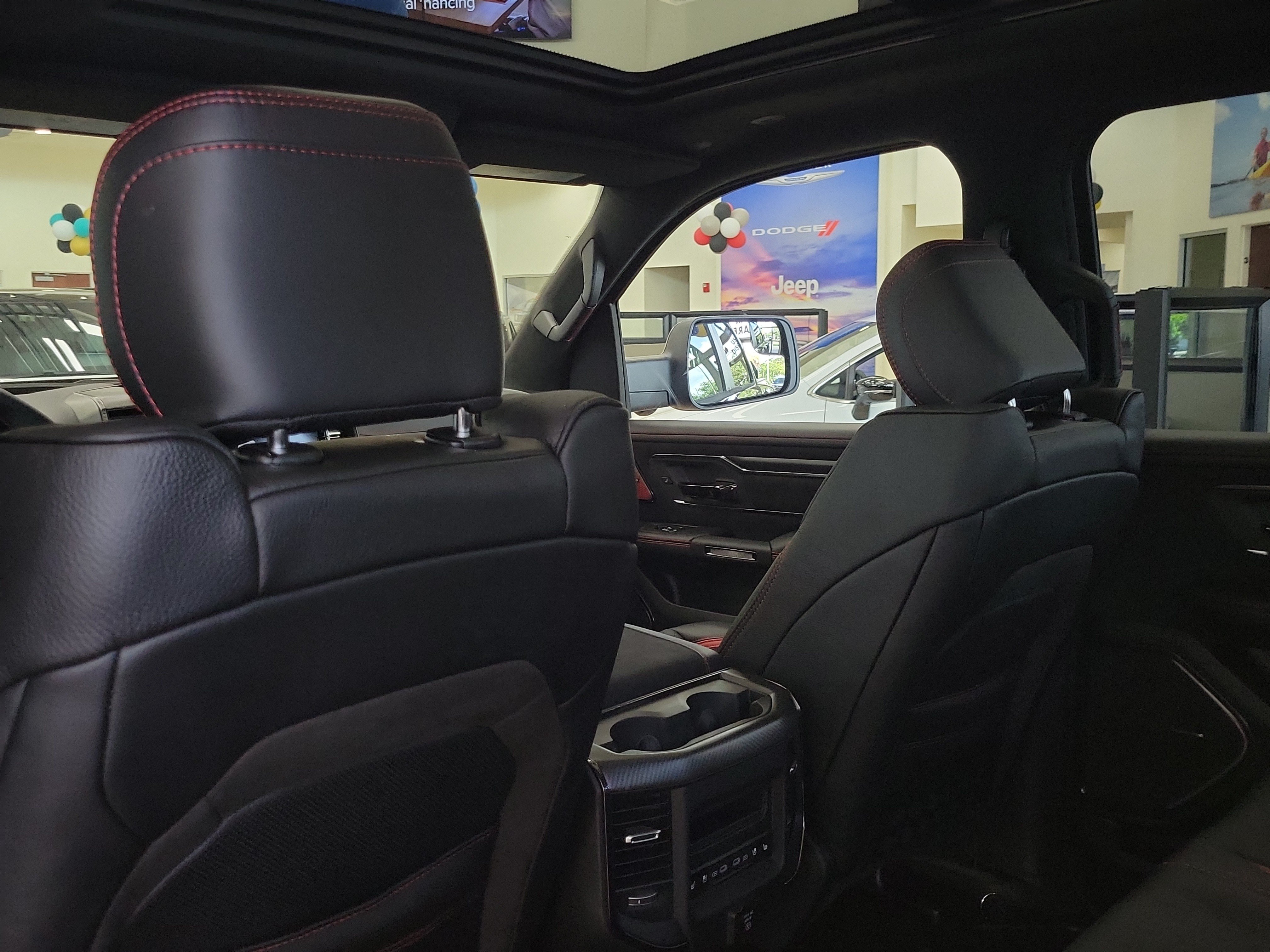 New 2027 RAM 1500 4x4 Crew Cab image 10