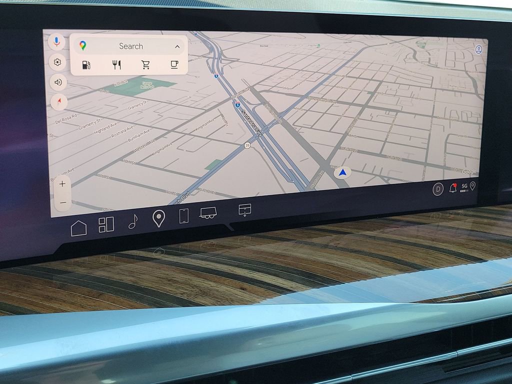 Used 2025 Cadillac Escalade ESV Sport Platinum image 14